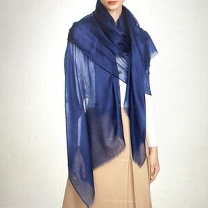🎄SALE🎄Ultra Sheer Featherlight 100% Cashmere Scarf - NWTO navy 80”x36”